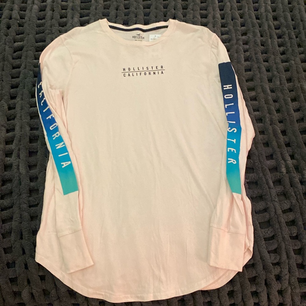NET men’s Hollister shirt